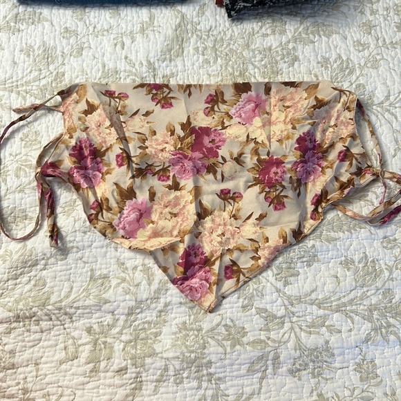 Top - Picture 1 of 1